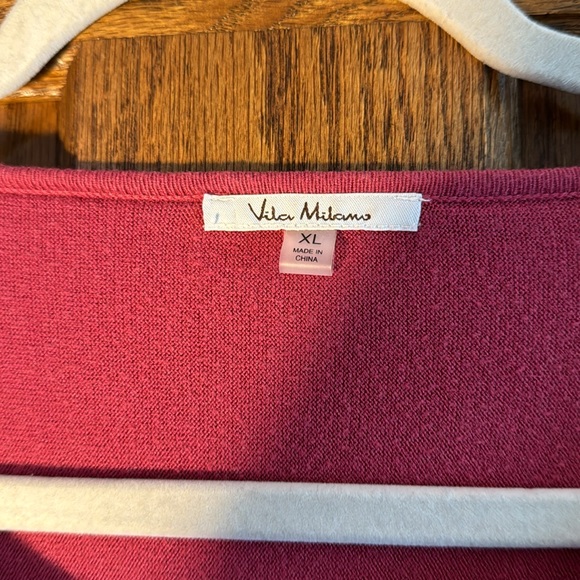 Lightweight XL sweater - Picture 3 of 3